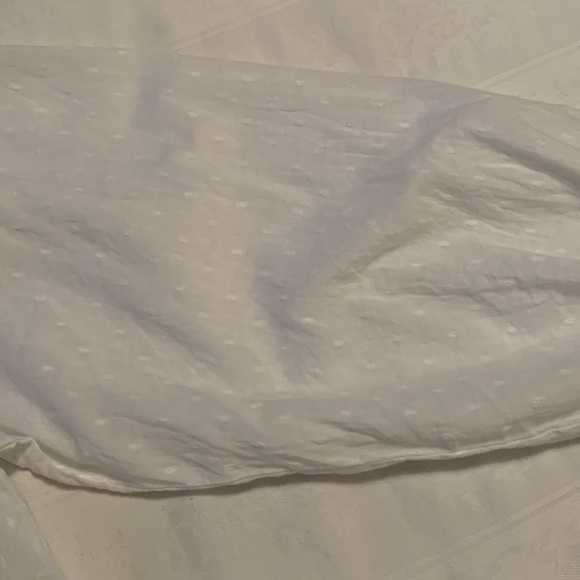 ROLLER RABBIT Women’s Peasant Dot V-Neck Loose Shirt With Puff Sleeves - Picture 5 of 14